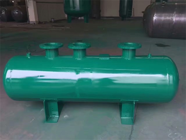 1679991473376569.jpeg 宛城宛城宛城蒸汽分气缸1.jpeg